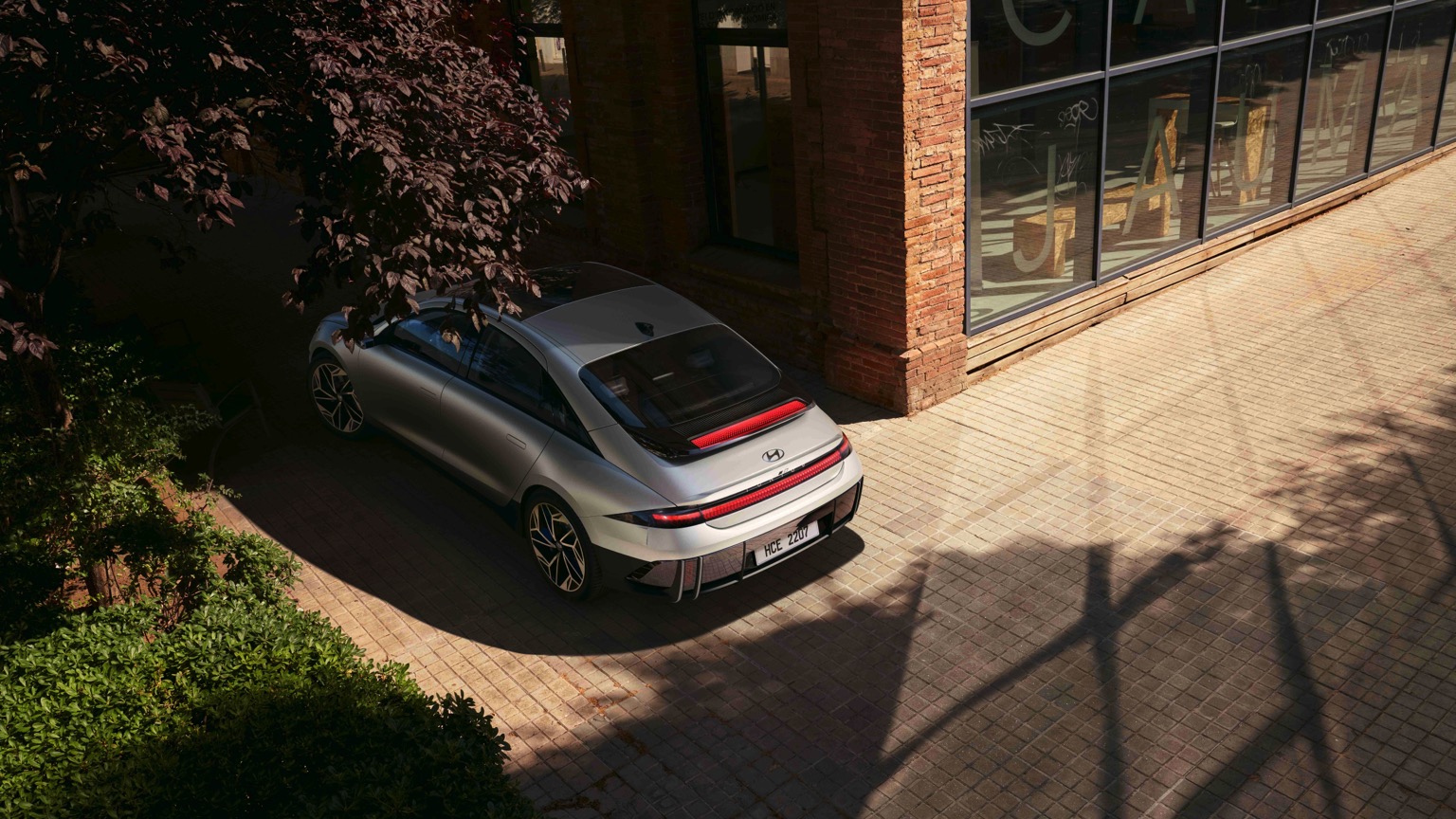 Vehicle Feature Picture