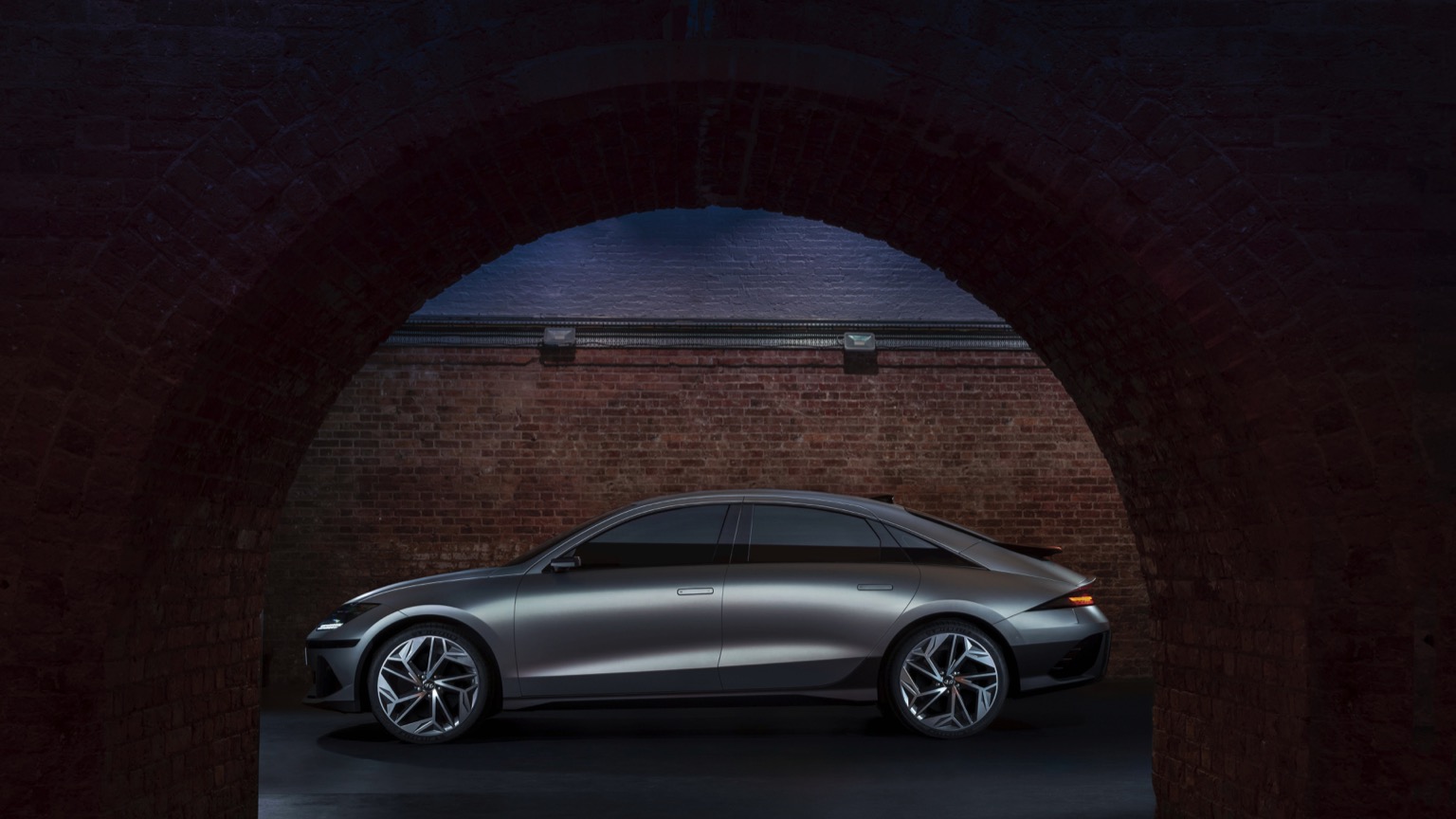 Vehicle Feature Picture