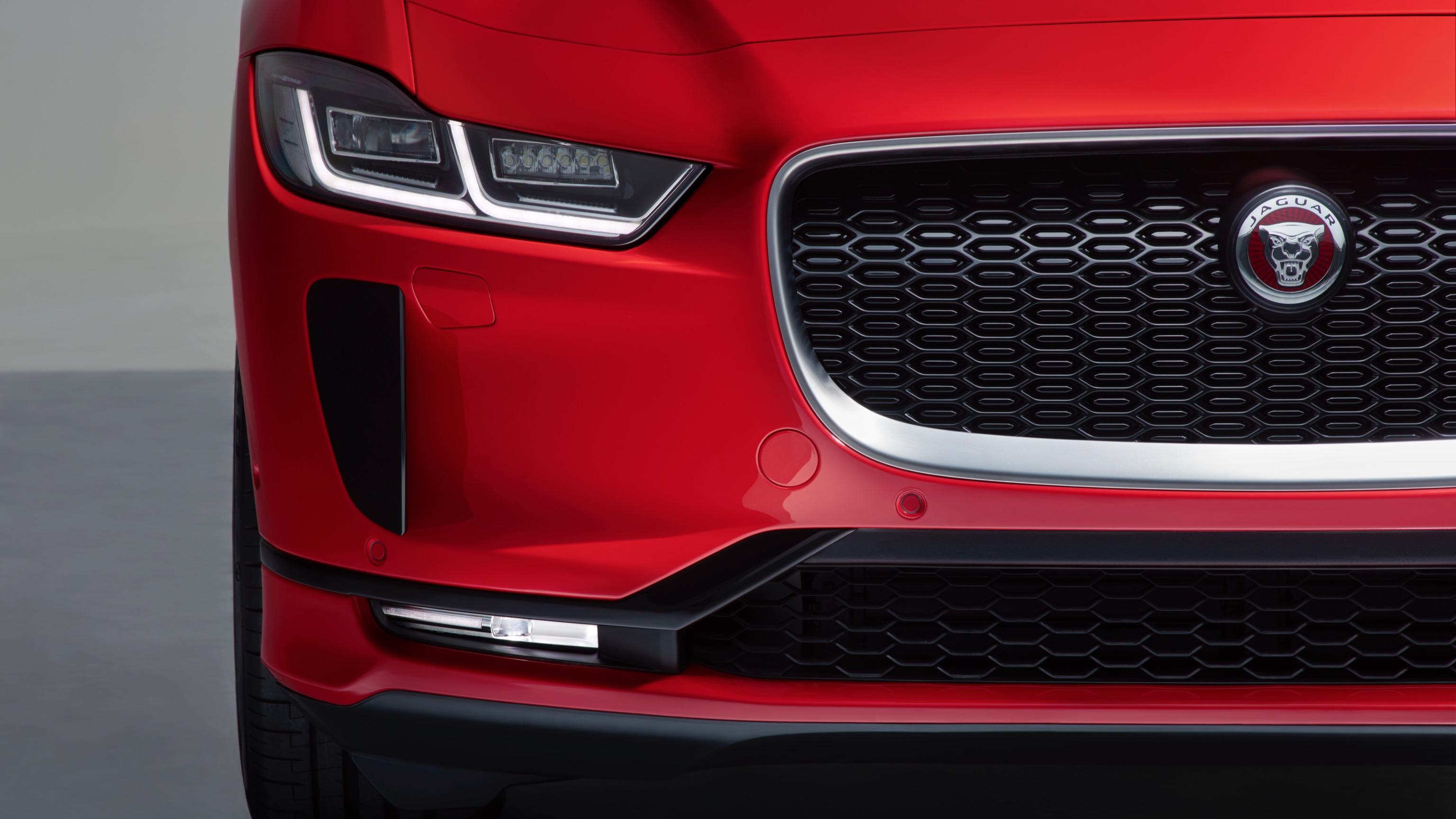 Vehicle Feature Picture