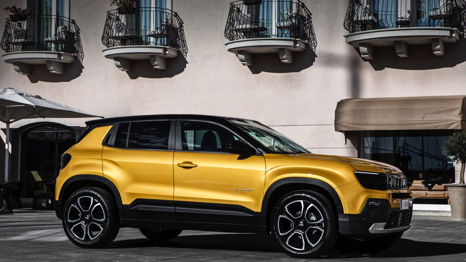 Vehicle Feature Picture