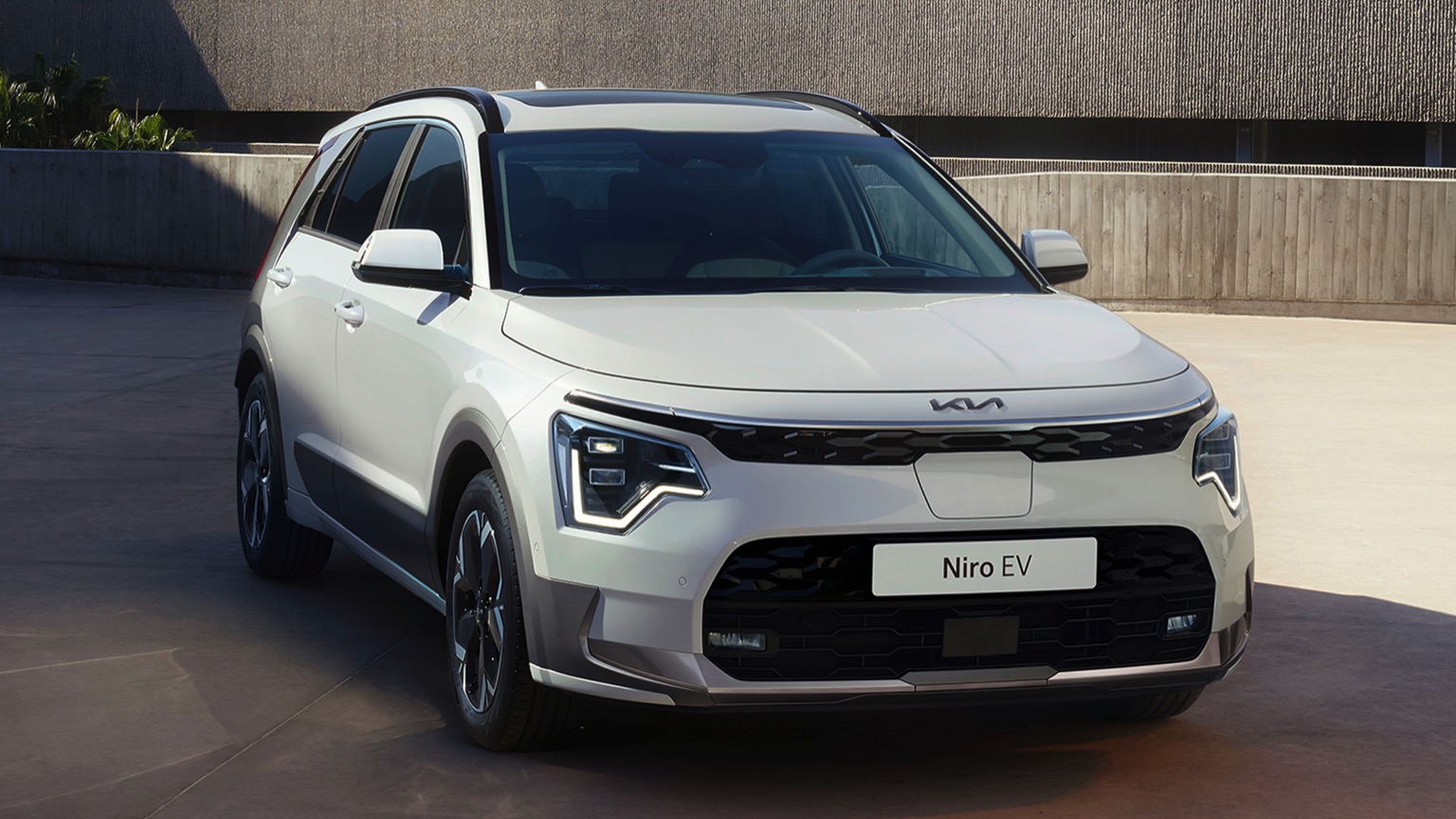 Vehicle Feature Picture