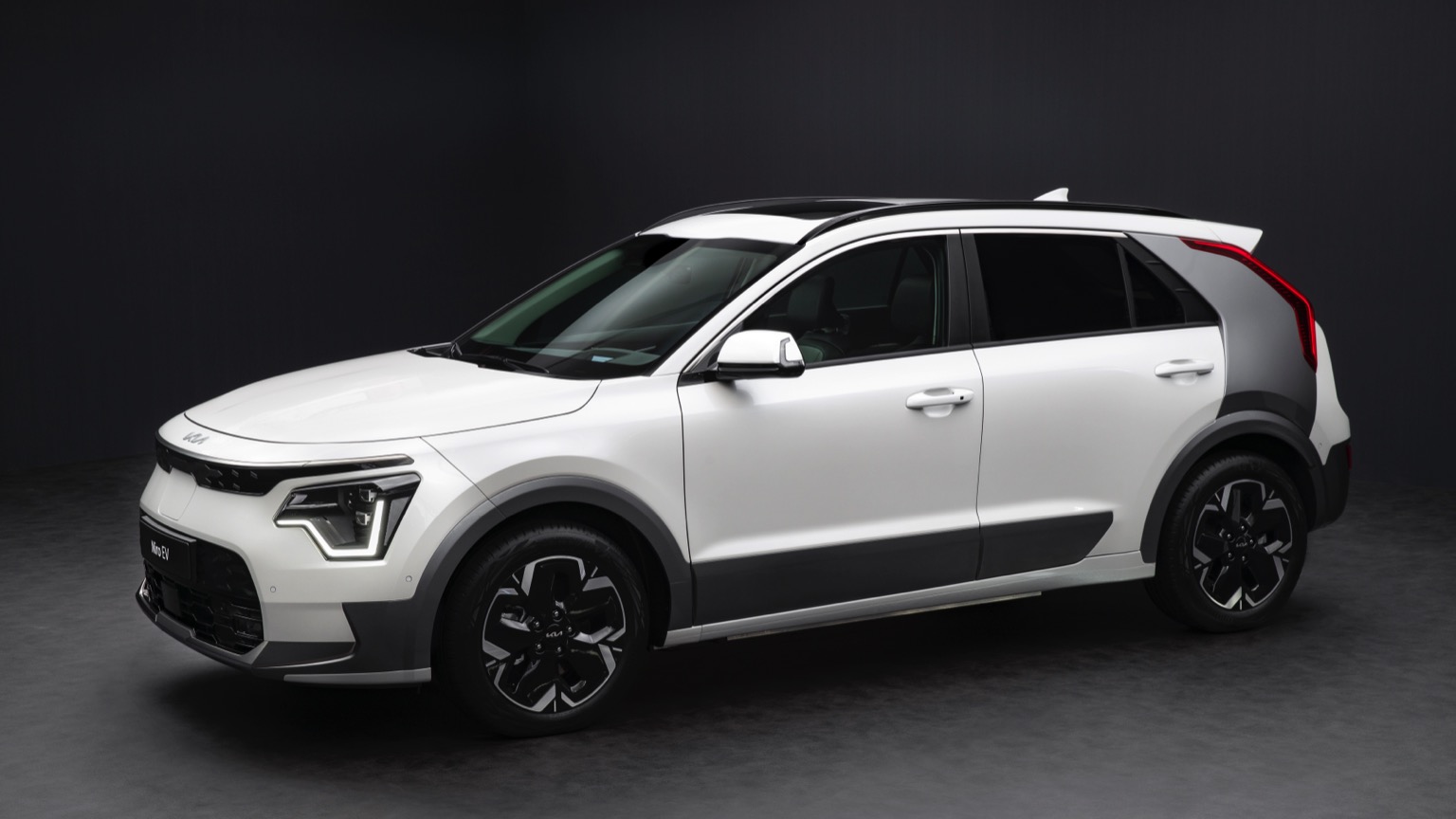 Vehicle Feature Picture