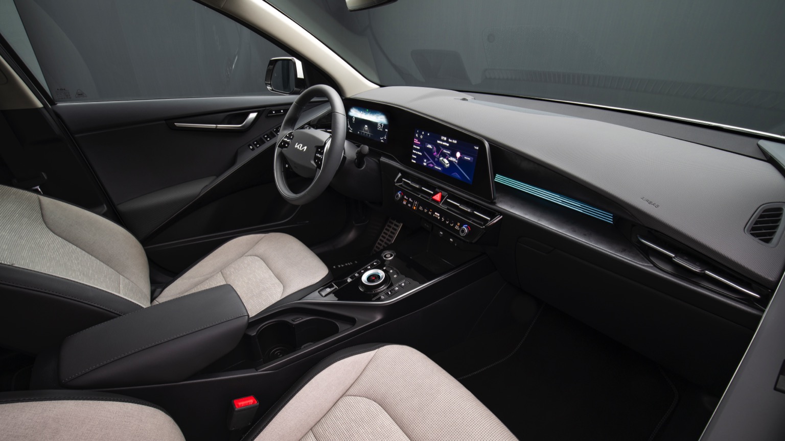 Vehicle Feature Picture