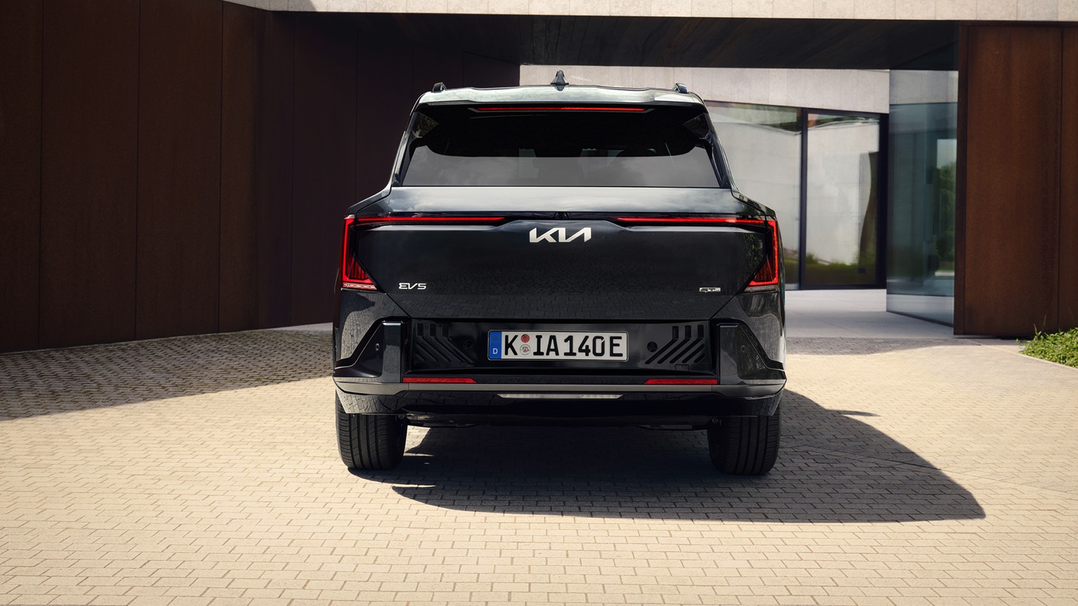 Vehicle Feature Picture