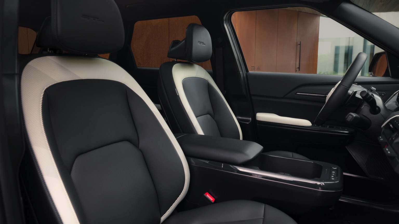 Vehicle Feature Picture