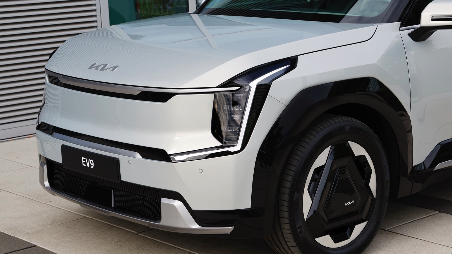 Vehicle Feature Picture