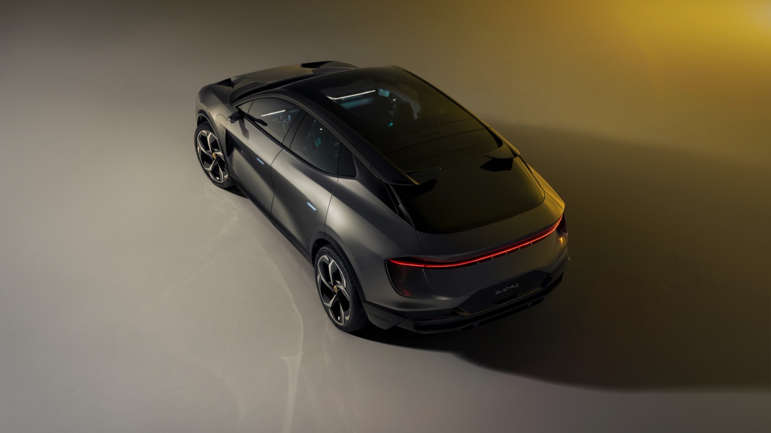 Vehicle Feature Picture