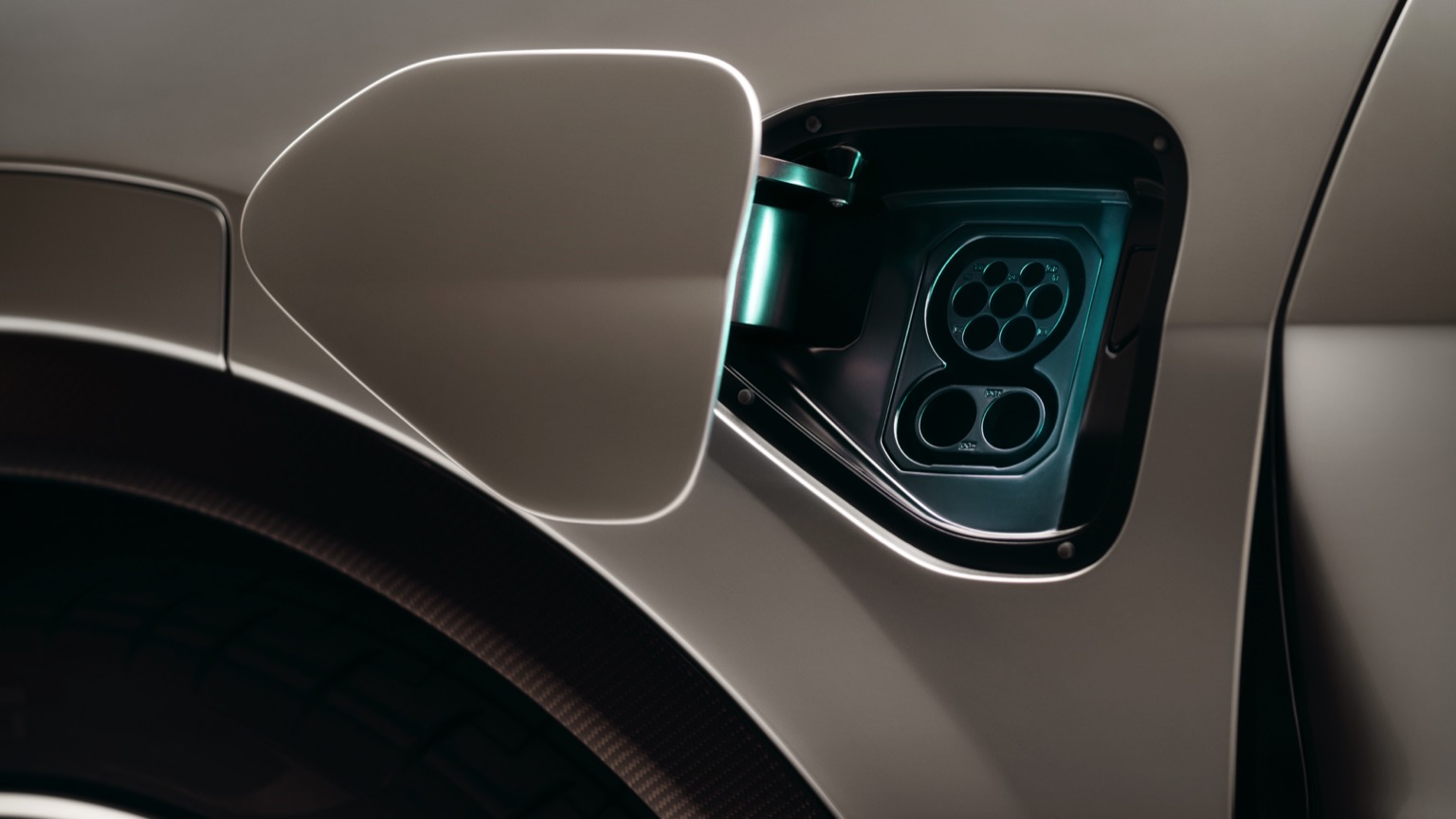 Vehicle Feature Picture