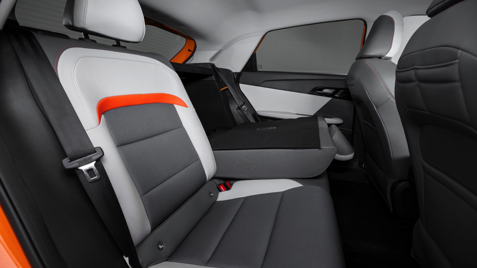 Vehicle Feature Picture