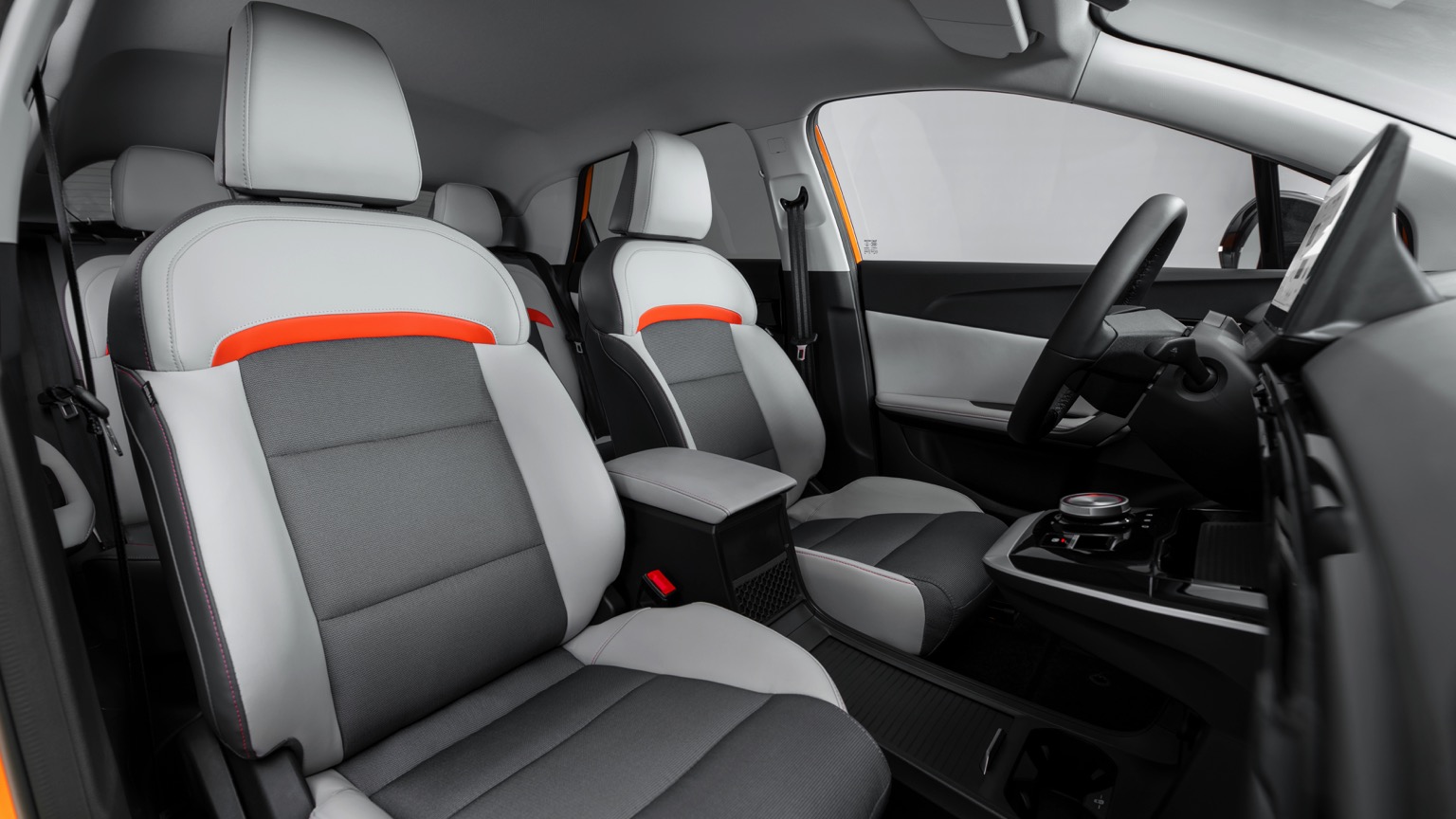 Vehicle Feature Picture