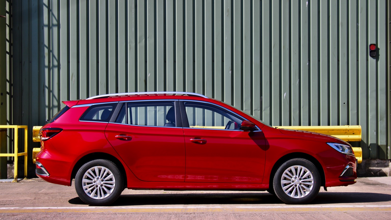 Vehicle Feature Picture