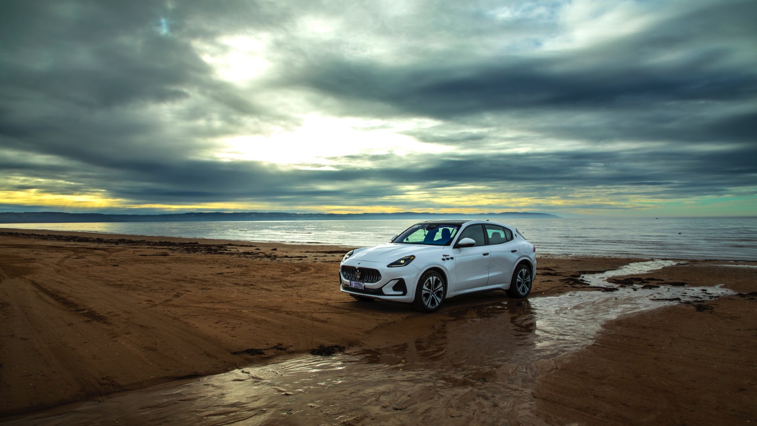 Vehicle Feature Picture