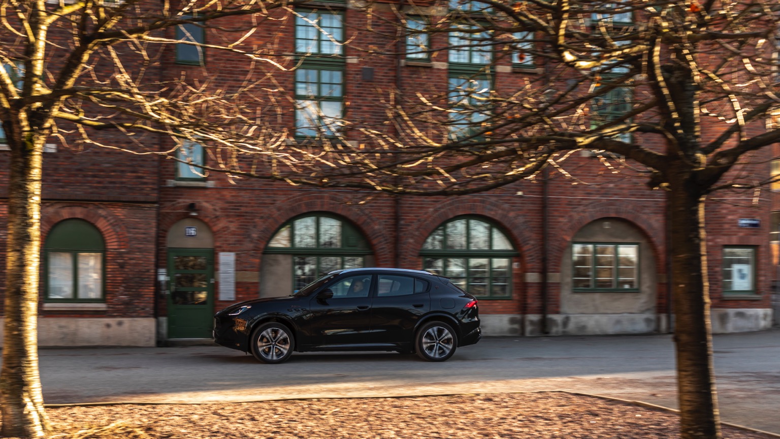 Vehicle Feature Picture