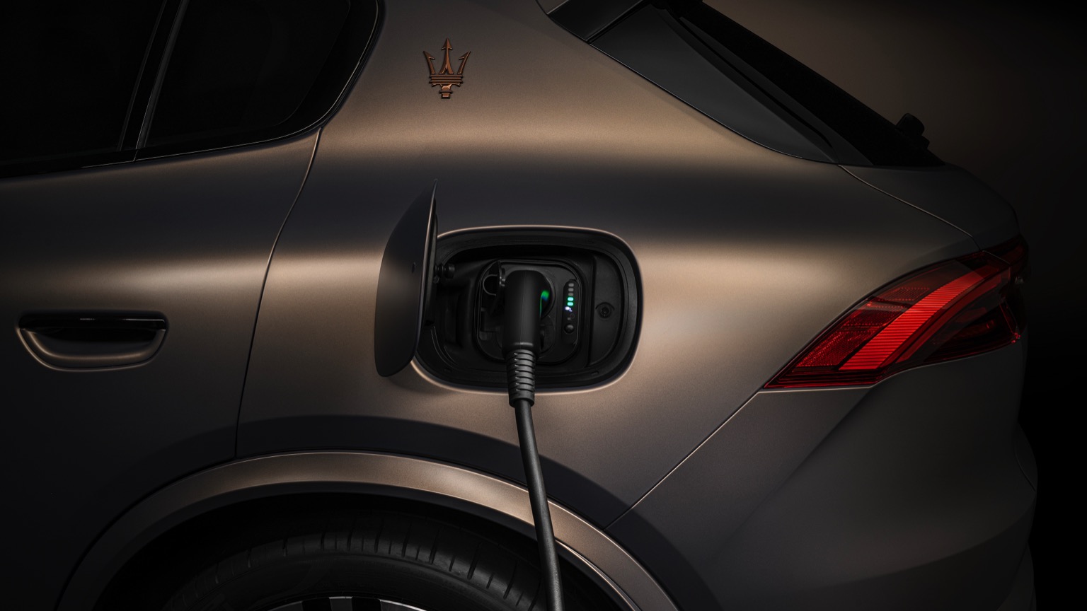 Vehicle Feature Picture