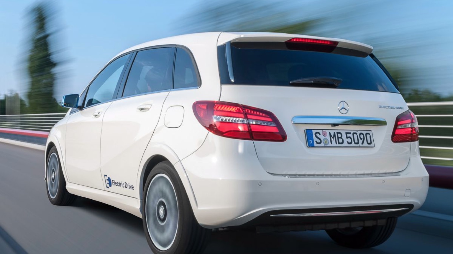 Vehicle Feature Picture