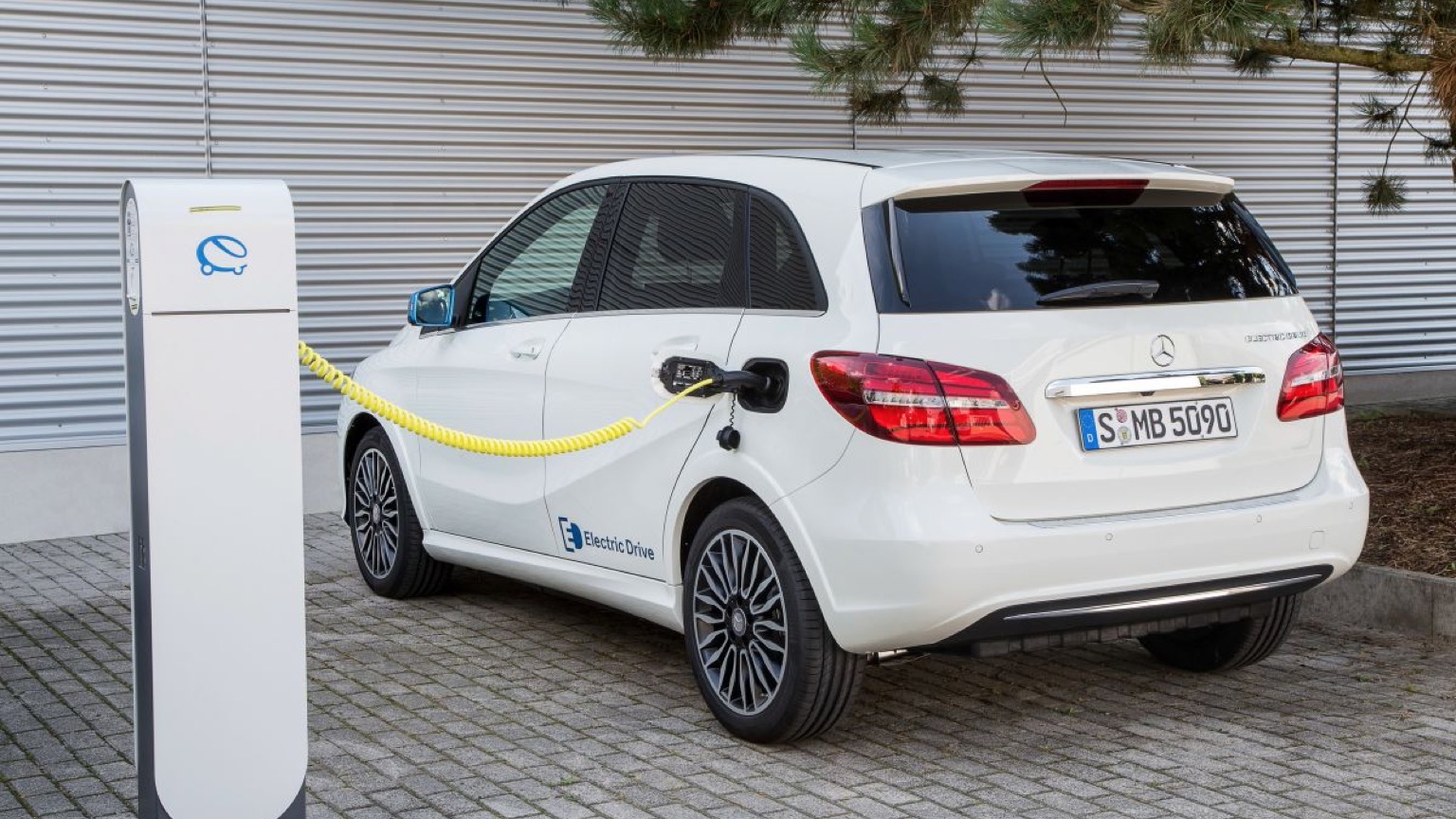 Vehicle Feature Picture