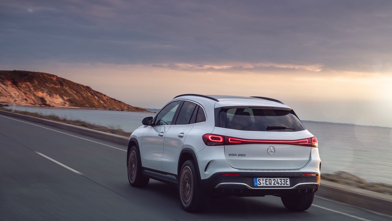 Vehicle Feature Picture