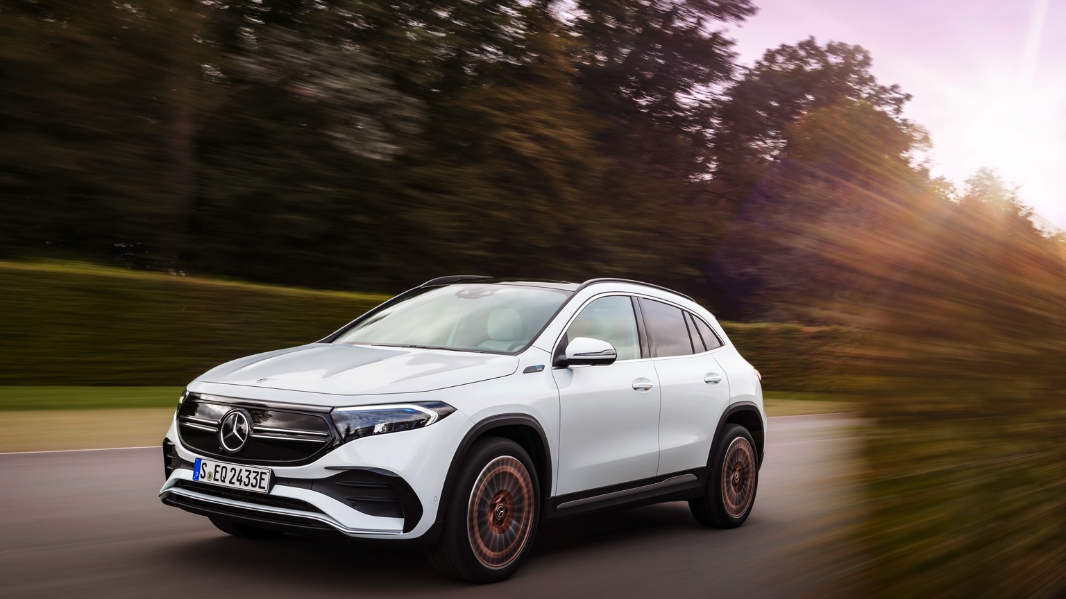 Vehicle Feature Picture