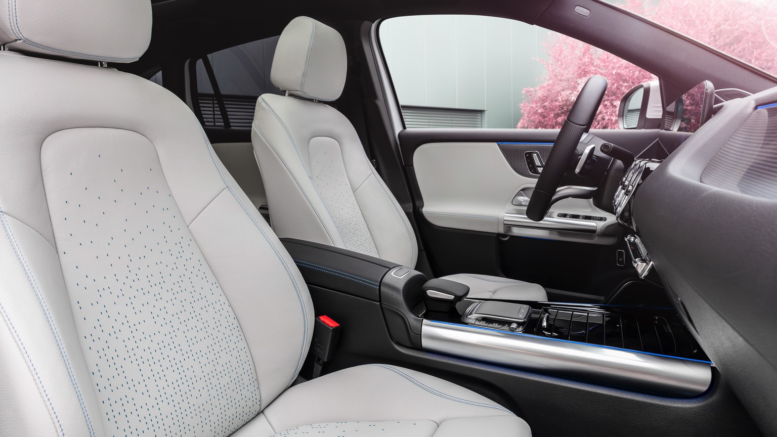 Vehicle Feature Picture