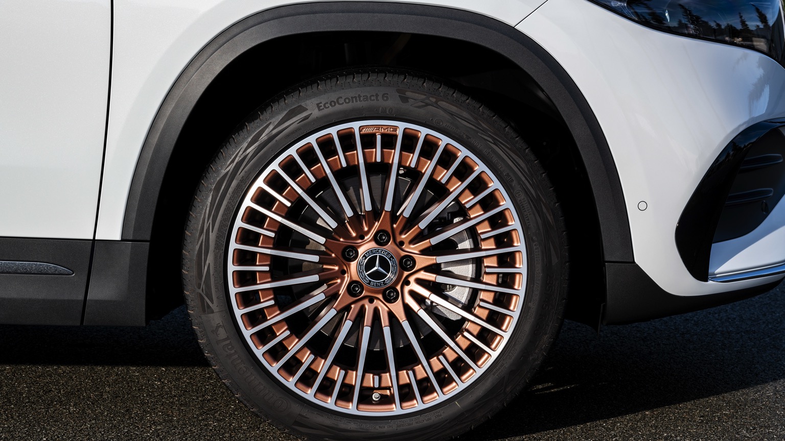 Vehicle Feature Picture