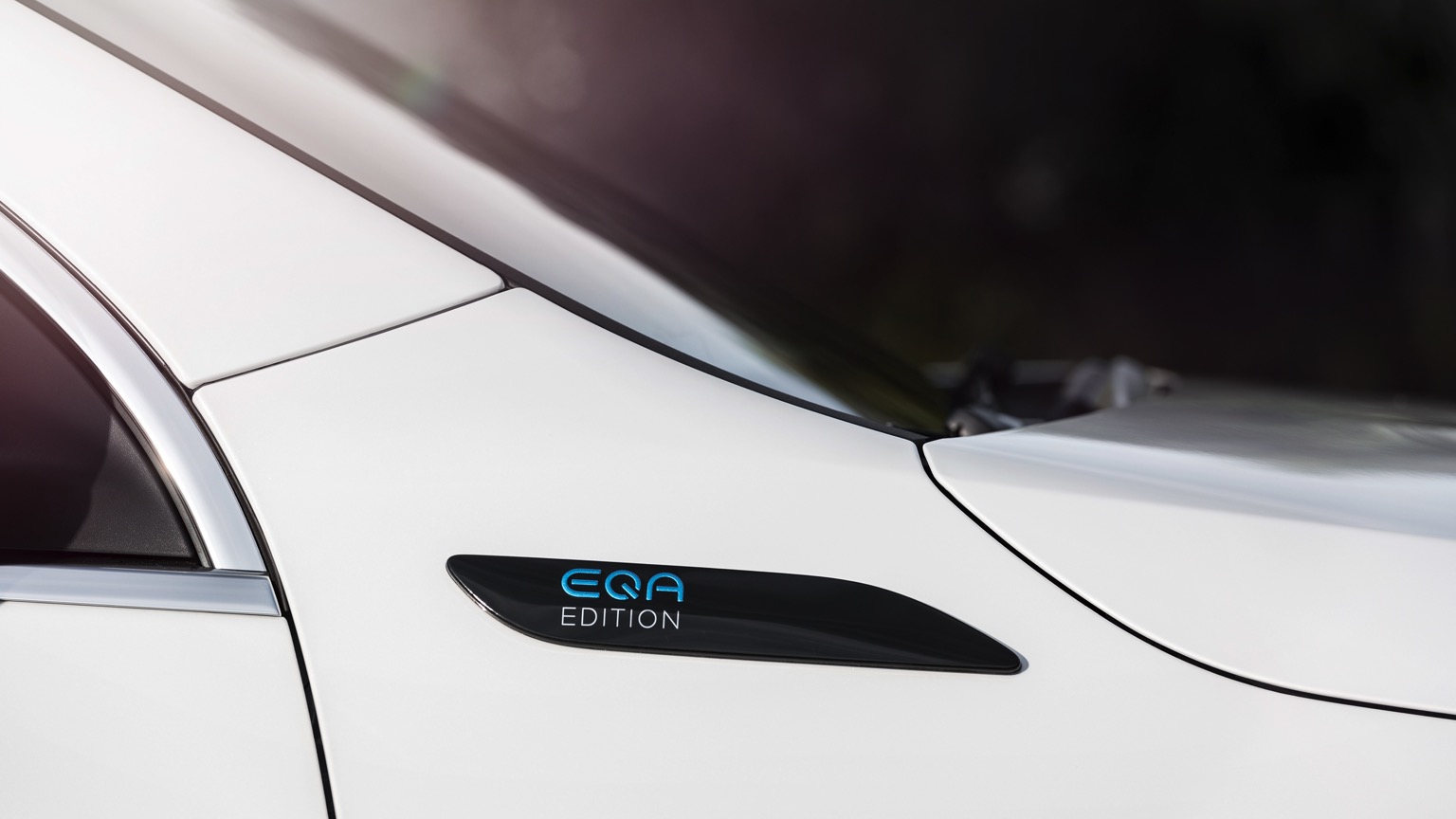 Vehicle Feature Picture