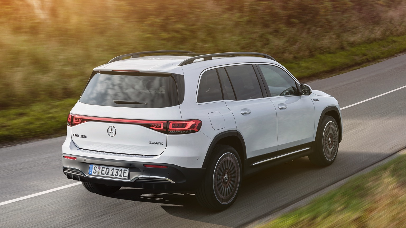 Vehicle Feature Picture