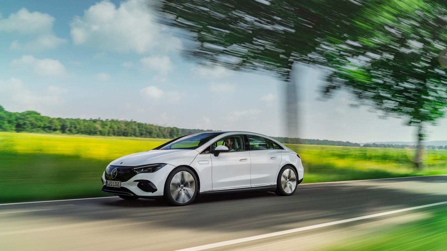 Vehicle Feature Picture