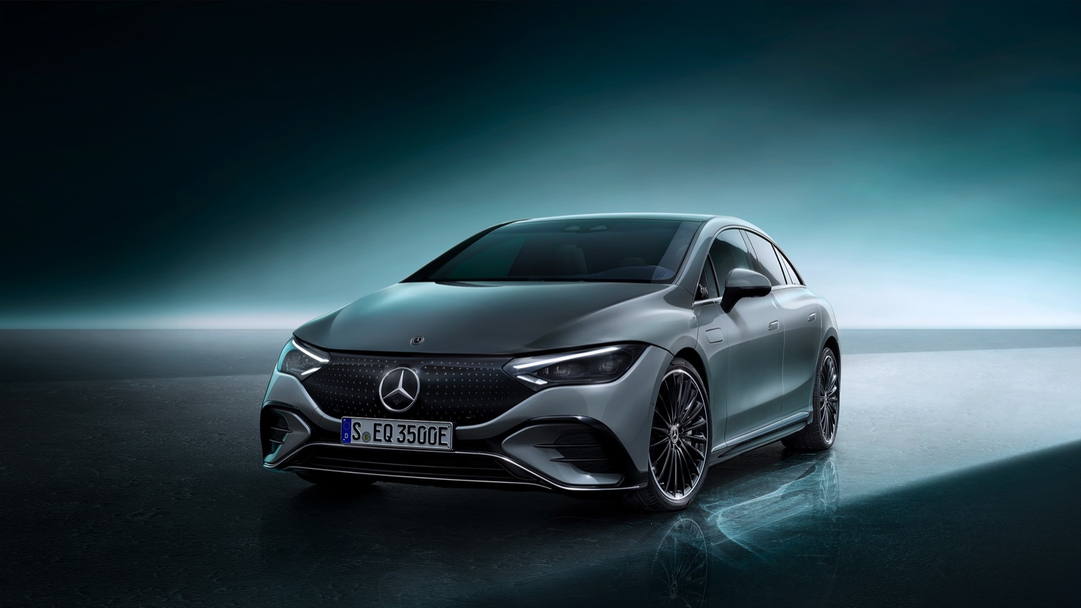 Vehicle Feature Picture