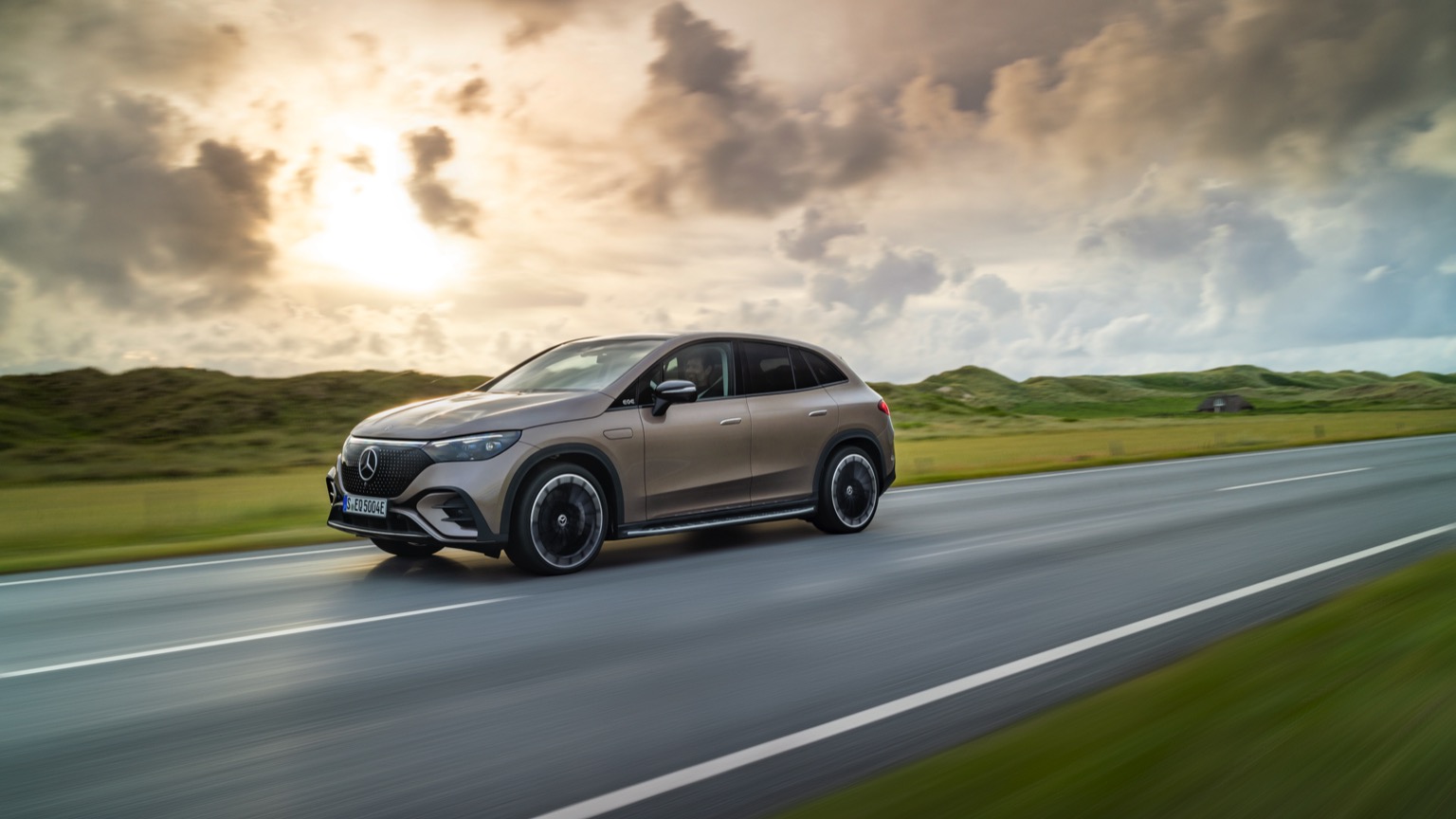 Vehicle Feature Picture