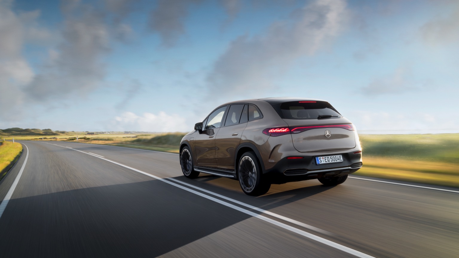 Vehicle Feature Picture