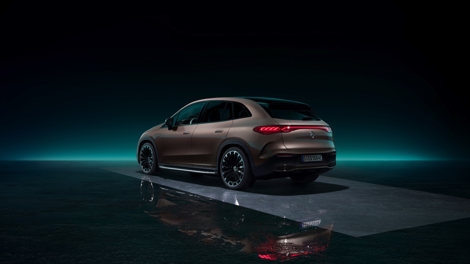 Vehicle Feature Picture