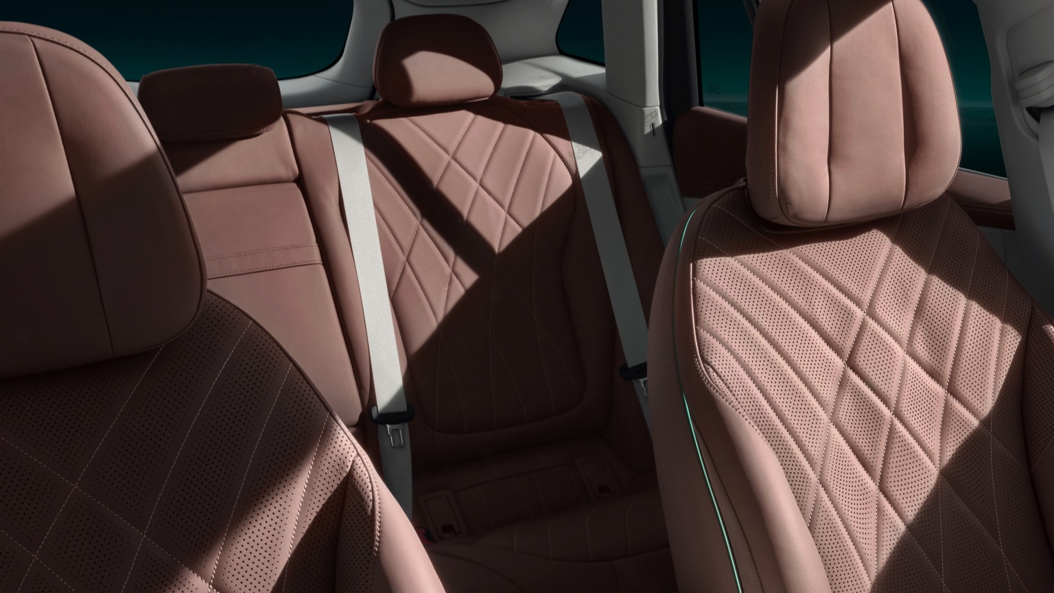 Vehicle Feature Picture