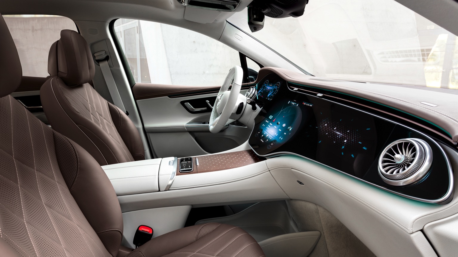 Vehicle Feature Picture