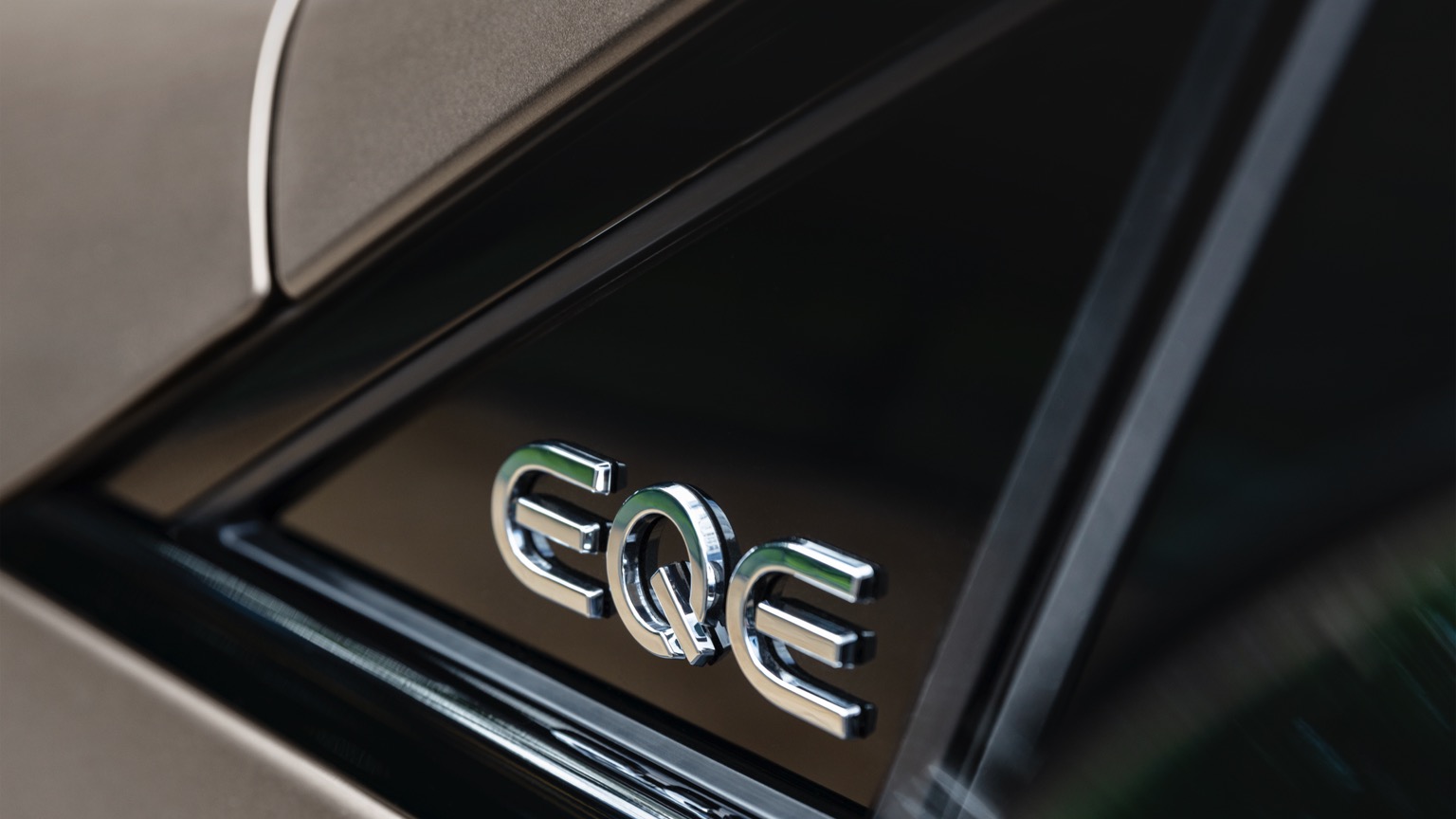 Vehicle Feature Picture