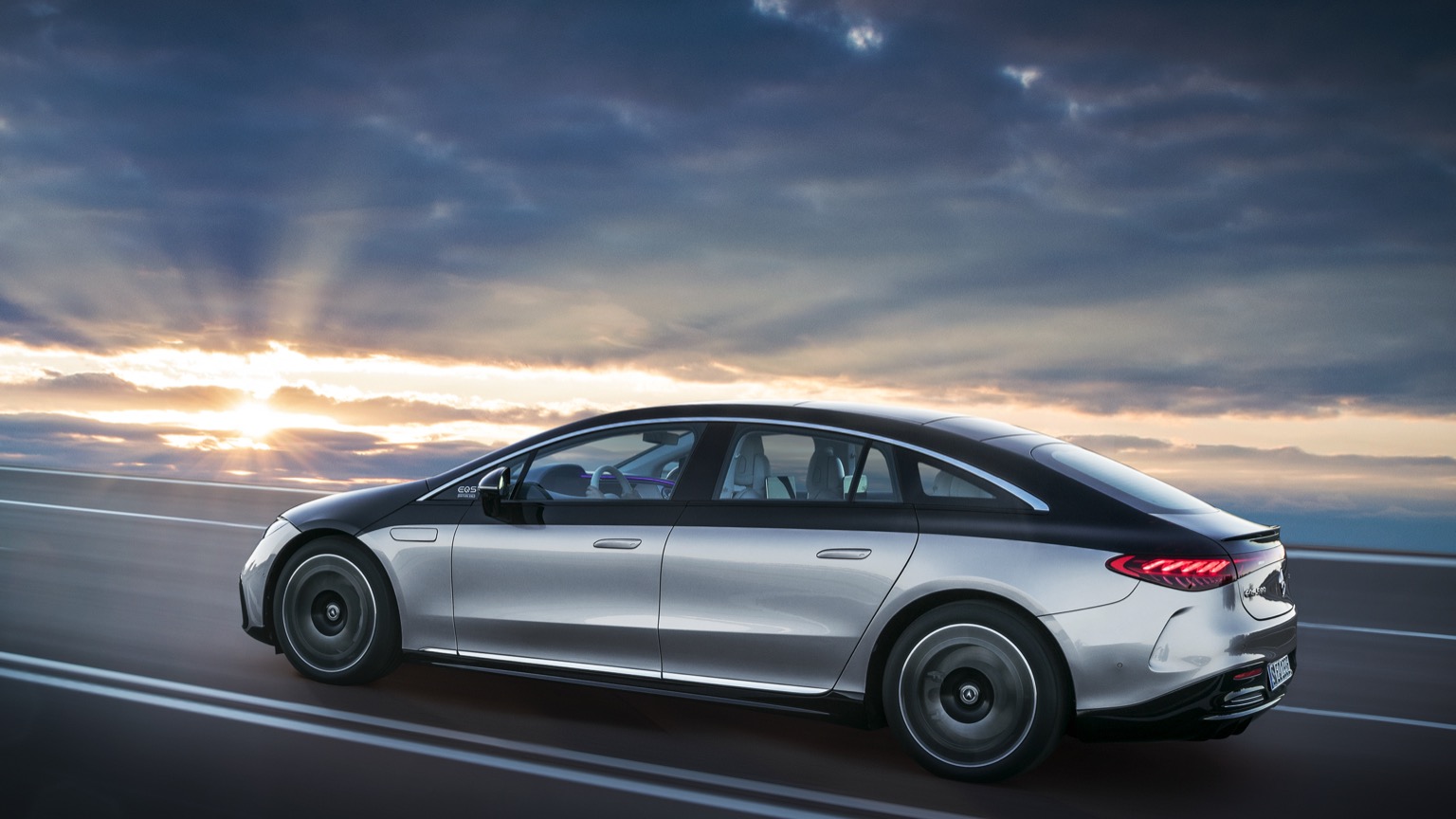 Vehicle Feature Picture