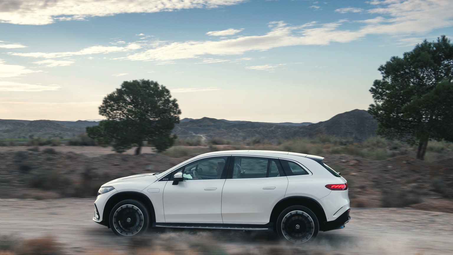 Vehicle Feature Picture