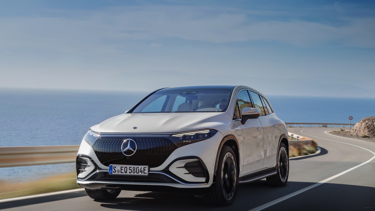 Vehicle Feature Picture