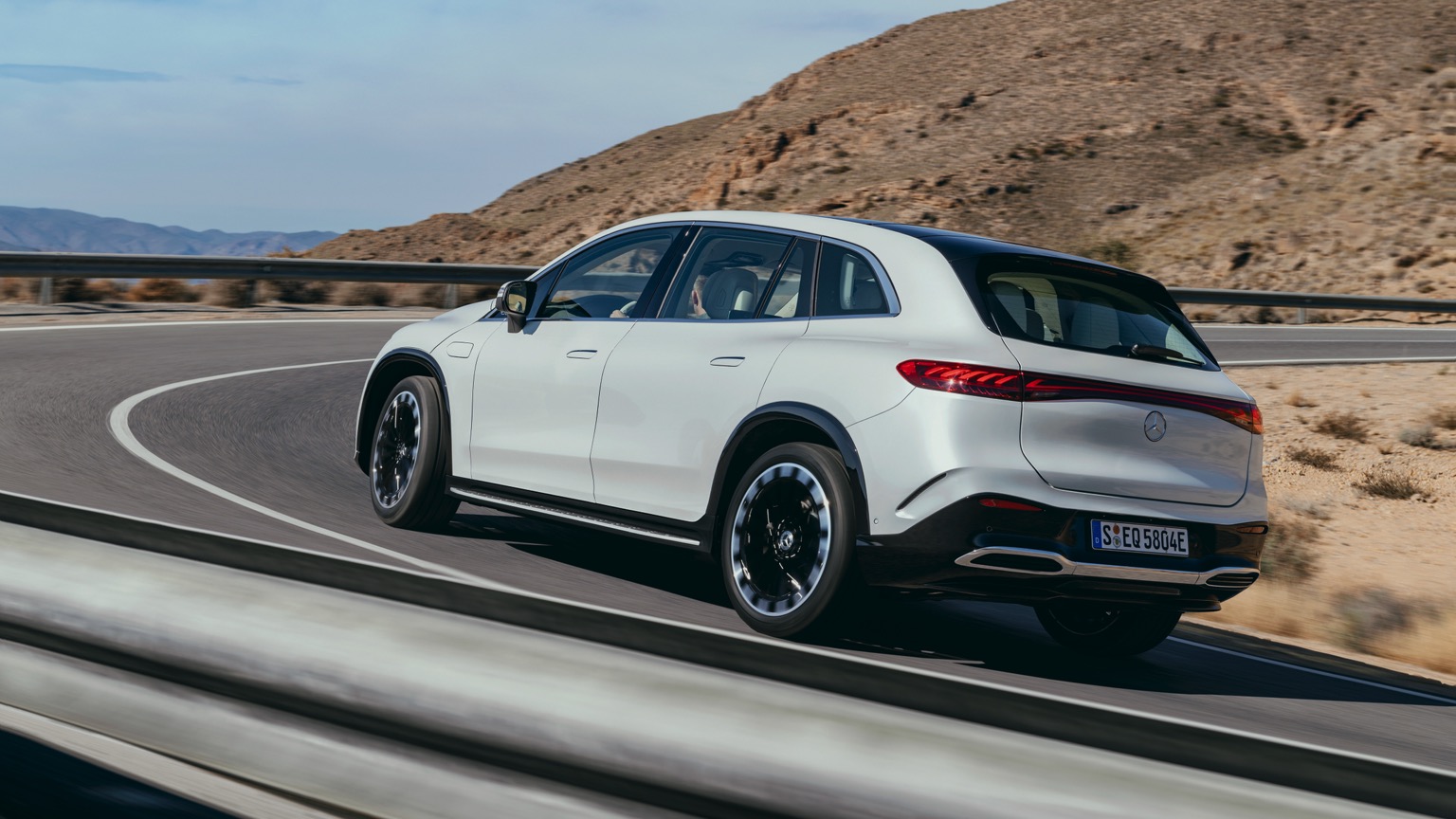 Vehicle Feature Picture