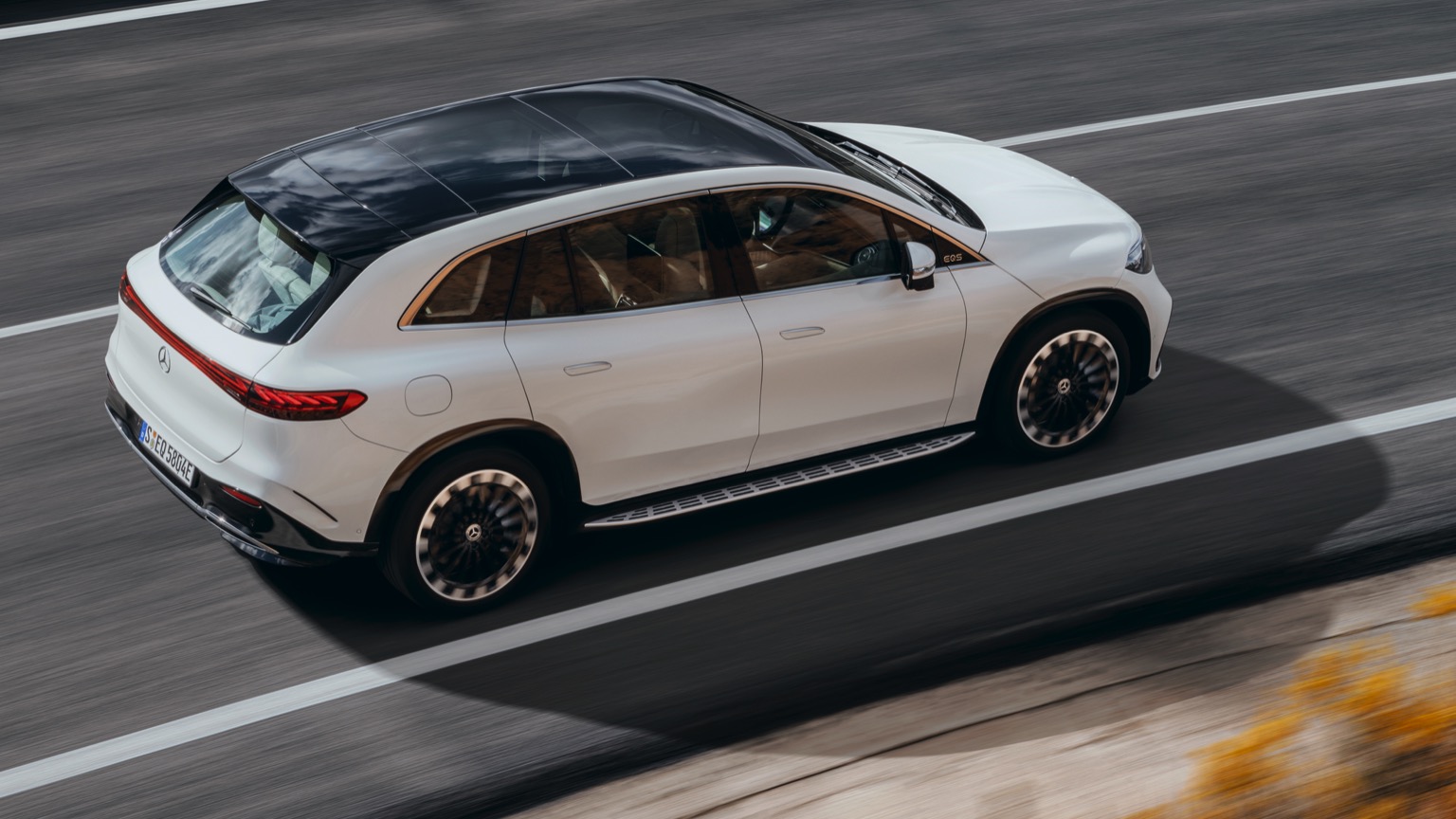 Vehicle Feature Picture