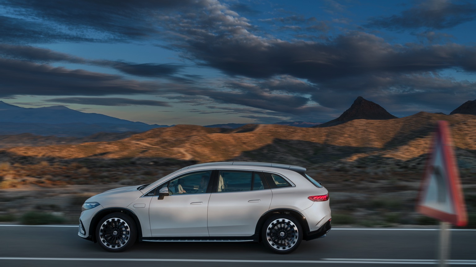 Vehicle Feature Picture