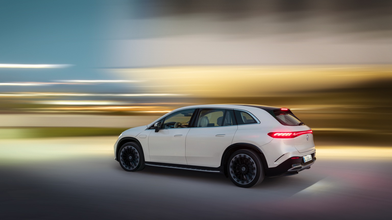 Vehicle Feature Picture