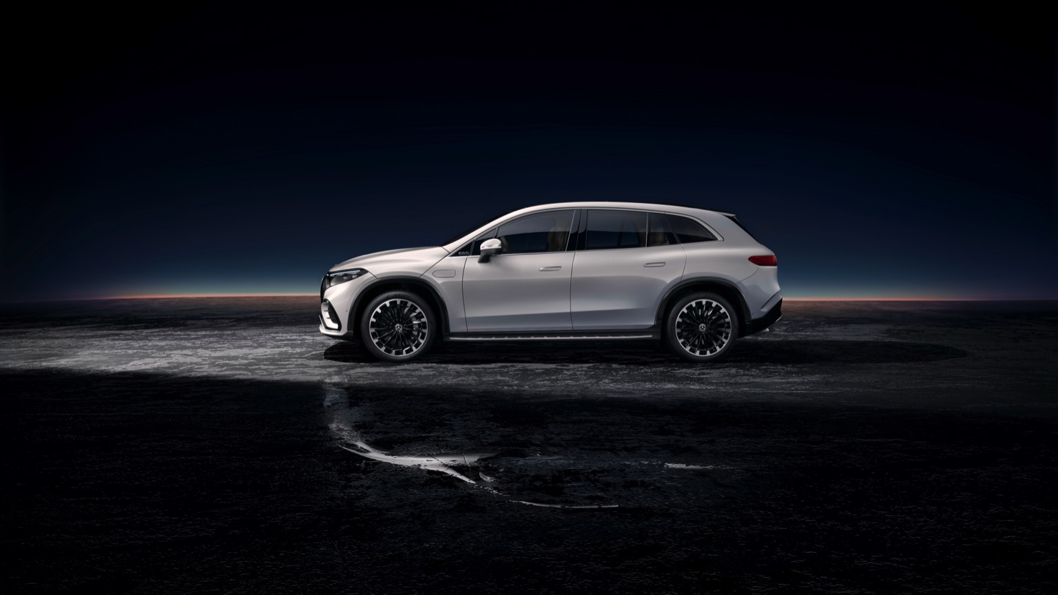 Vehicle Feature Picture