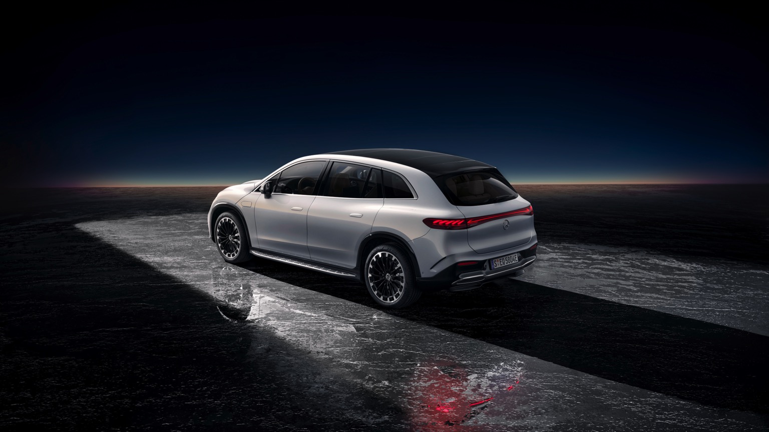 Vehicle Feature Picture