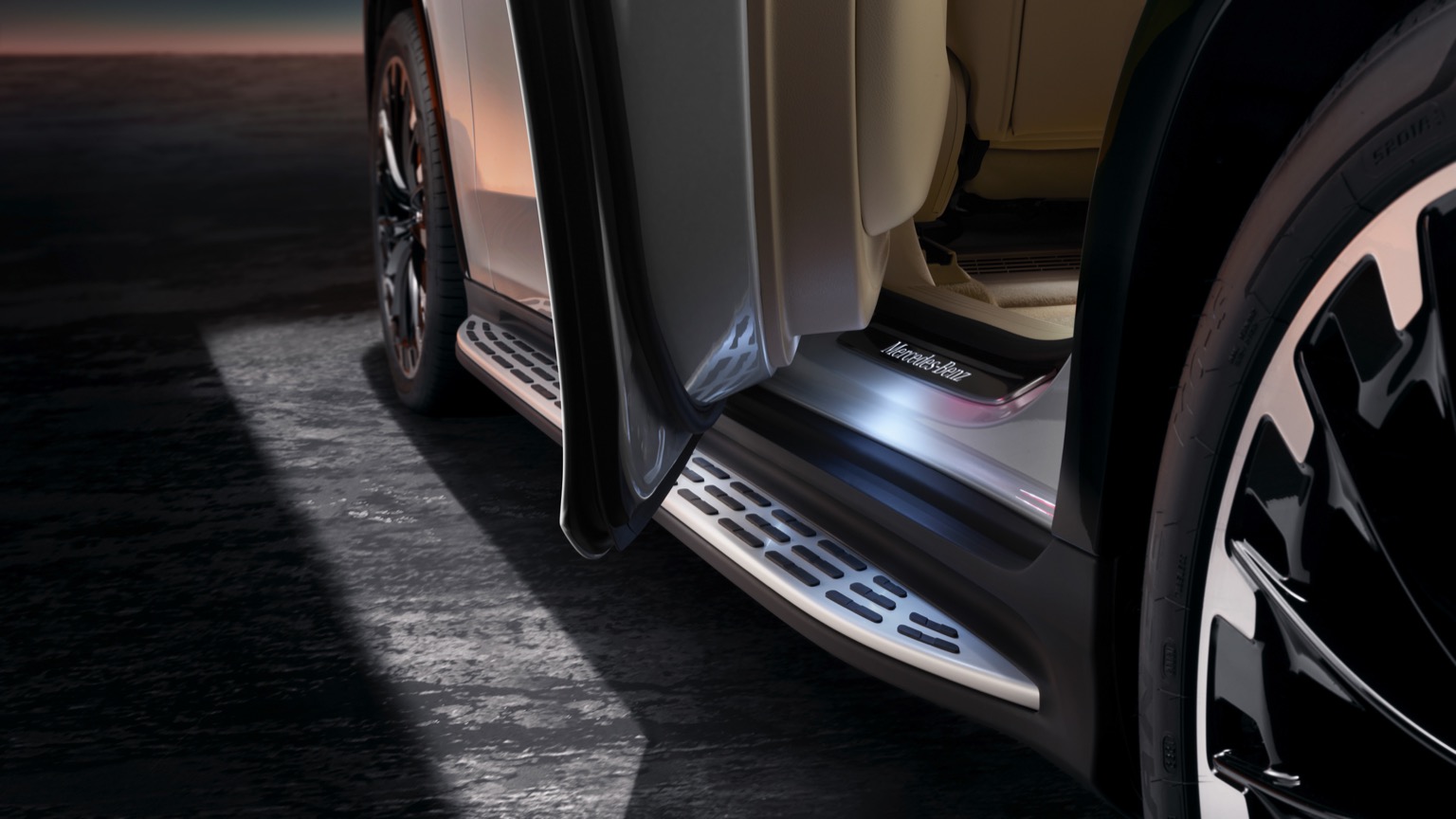 Vehicle Feature Picture