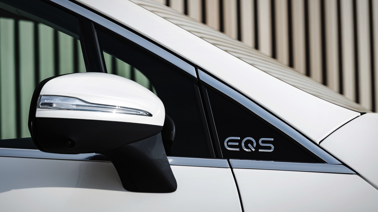 Vehicle Feature Picture