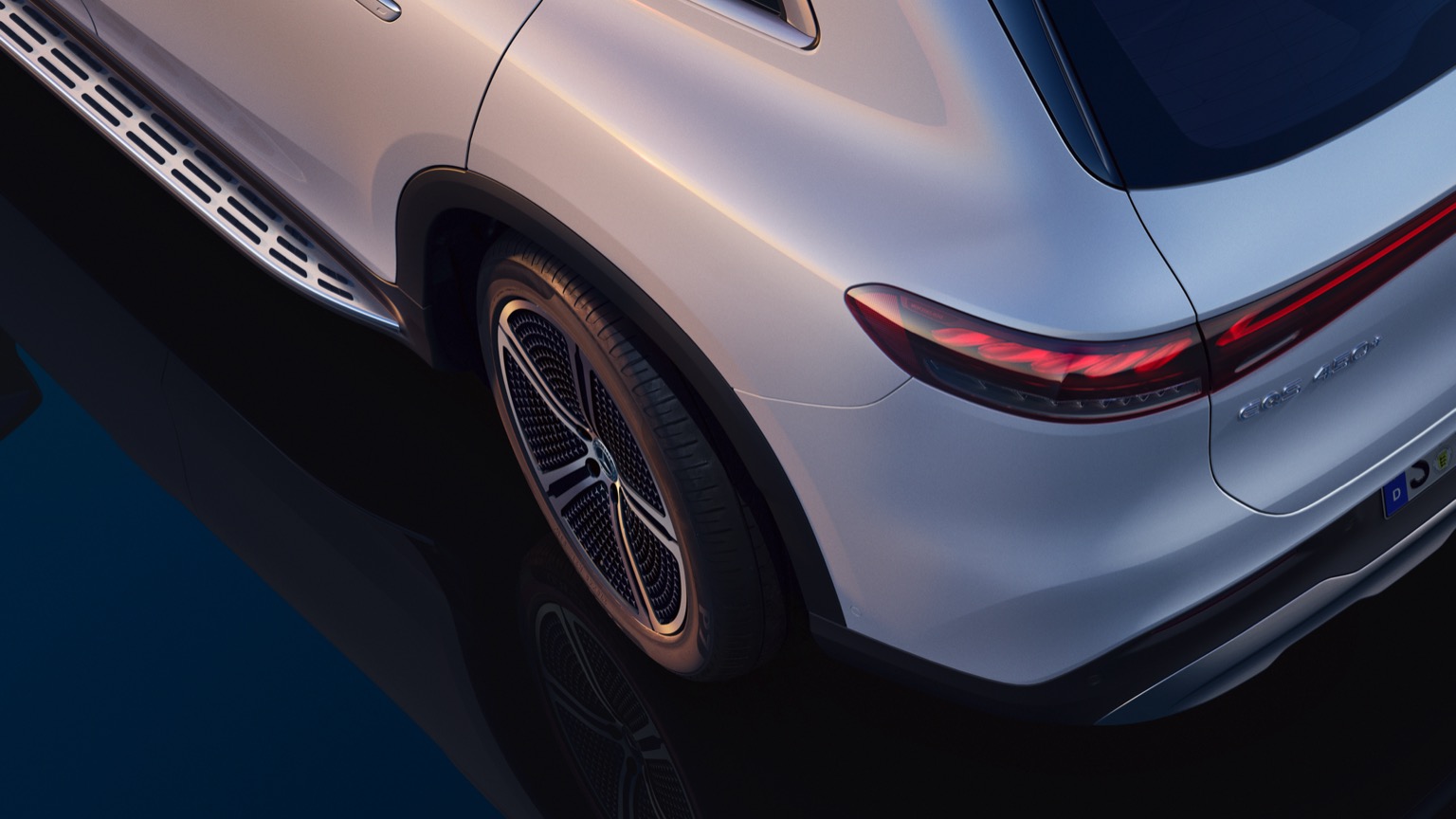 Vehicle Feature Picture