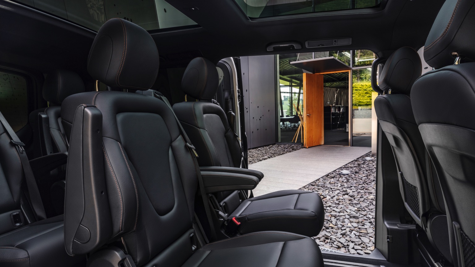 Vehicle Feature Picture