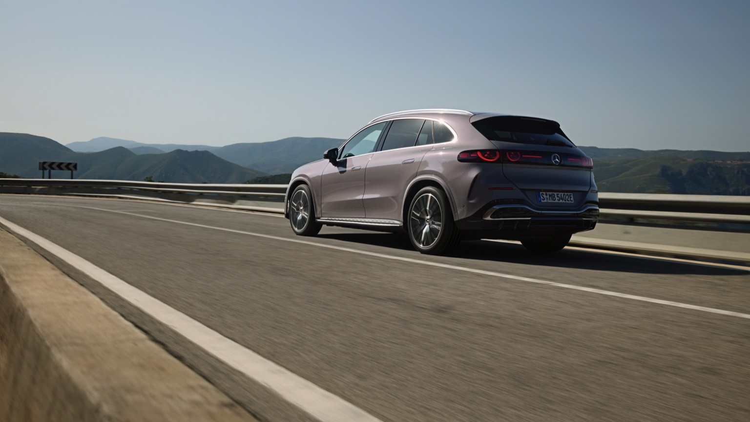 Vehicle Feature Picture