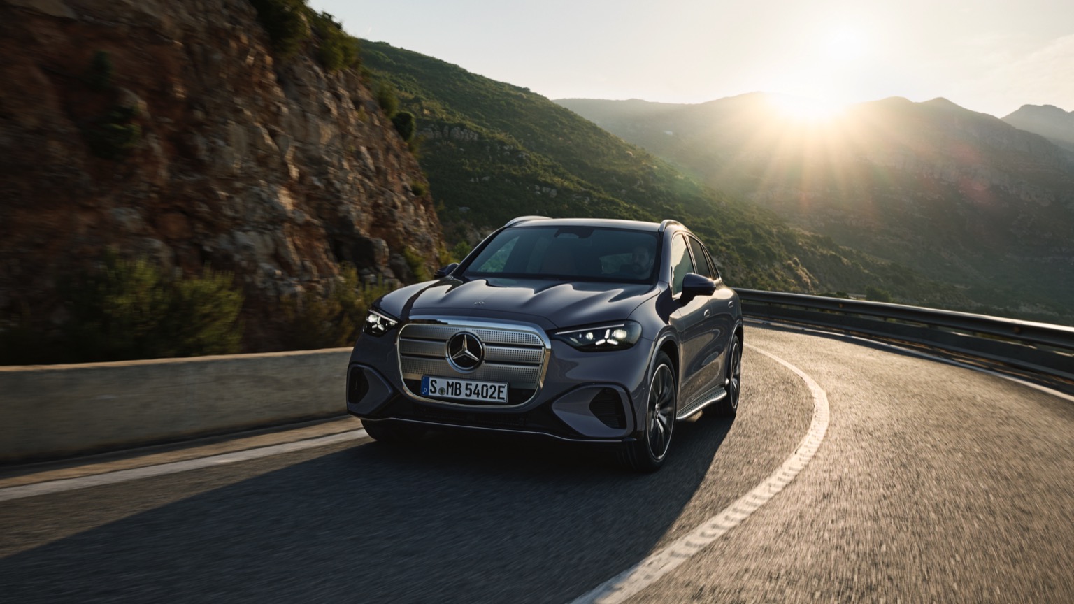 Vehicle Feature Picture