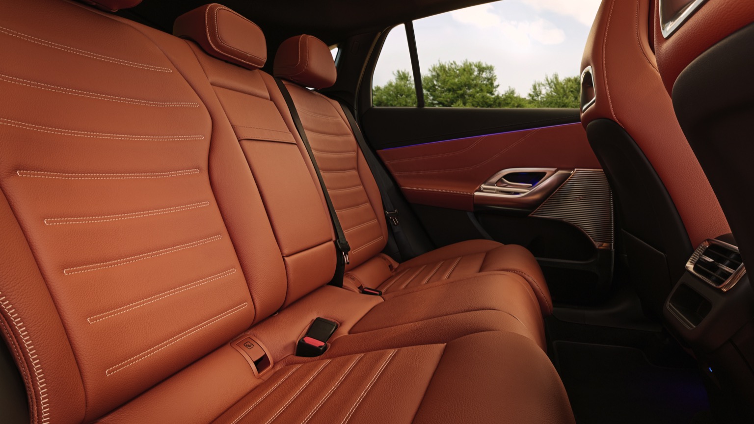 Vehicle Feature Picture